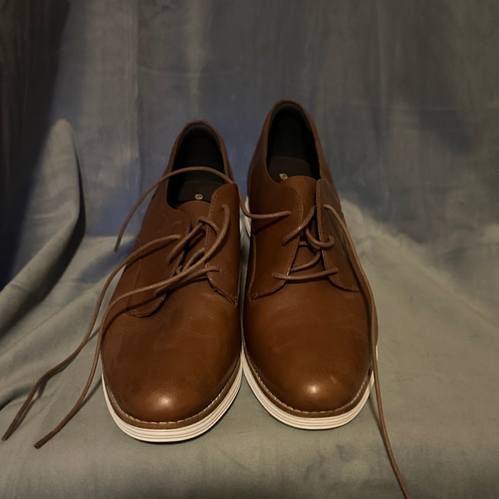 Cole Haan Brown Leather Flats